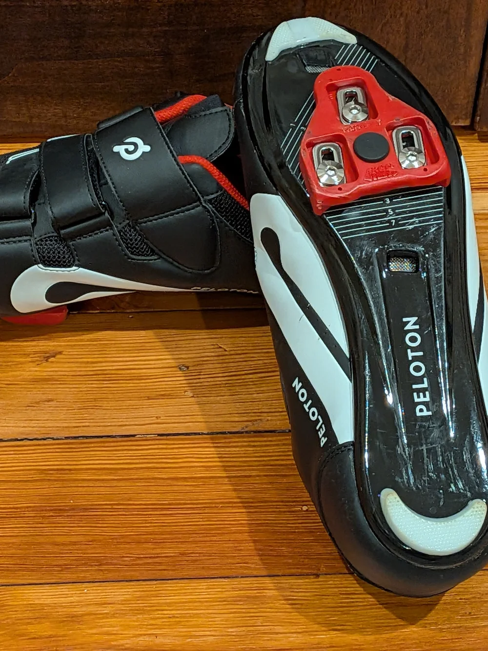 Peloton Cycling Shoes Size 43